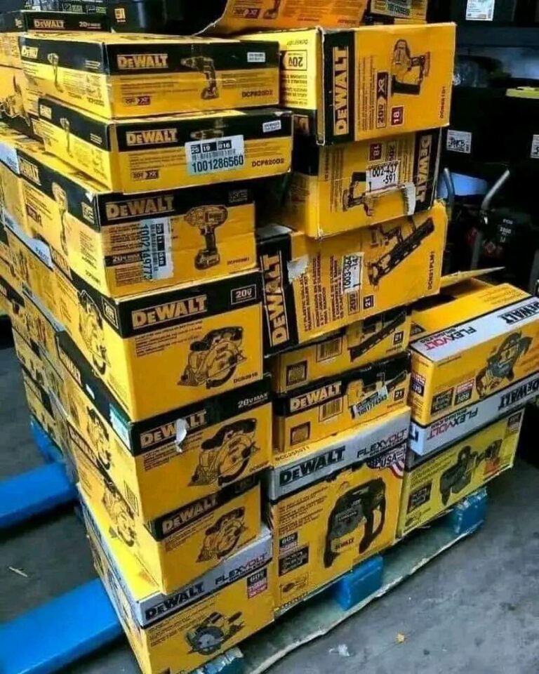 Dewalt Tool pallets - Image 6