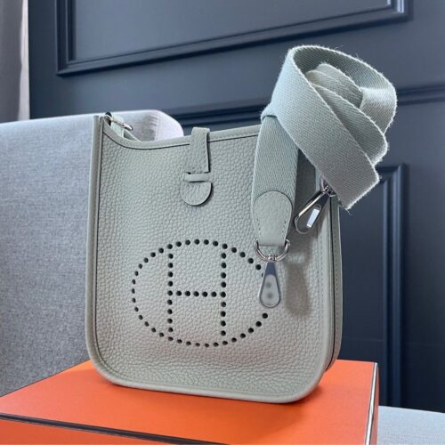 Authentic Hermes Mini Evelyne Gris Neve 16 PHW Taurillon Clemence