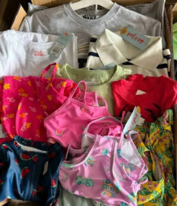 Mixed clothing pallet