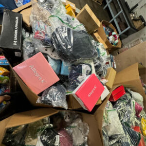 Brand clothing pallet