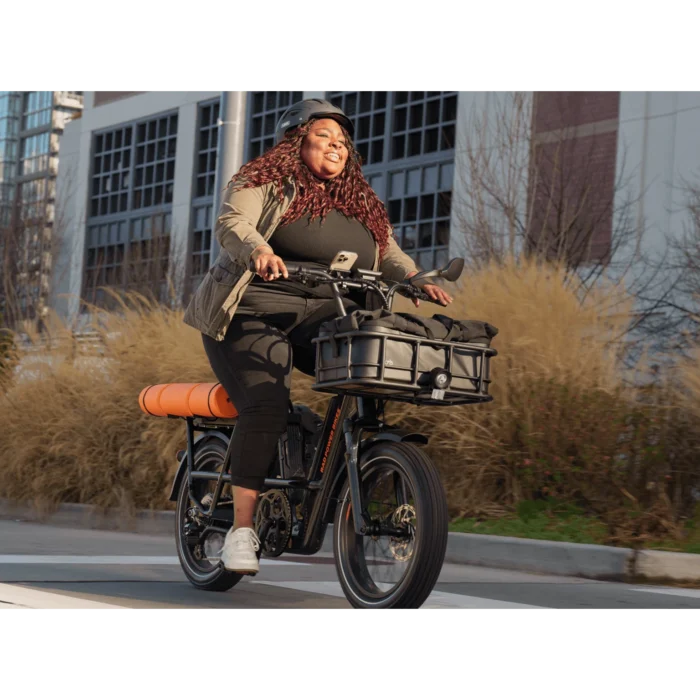 RadRunner_Max_Lifestyle1_ccccf8f3-33f3-4337-bc6b-8724187e00c0.webp RadRunner_Max_Lifestyle1_ccccf8f3-33f3-4337-bc6b-8724187e00c0.webp